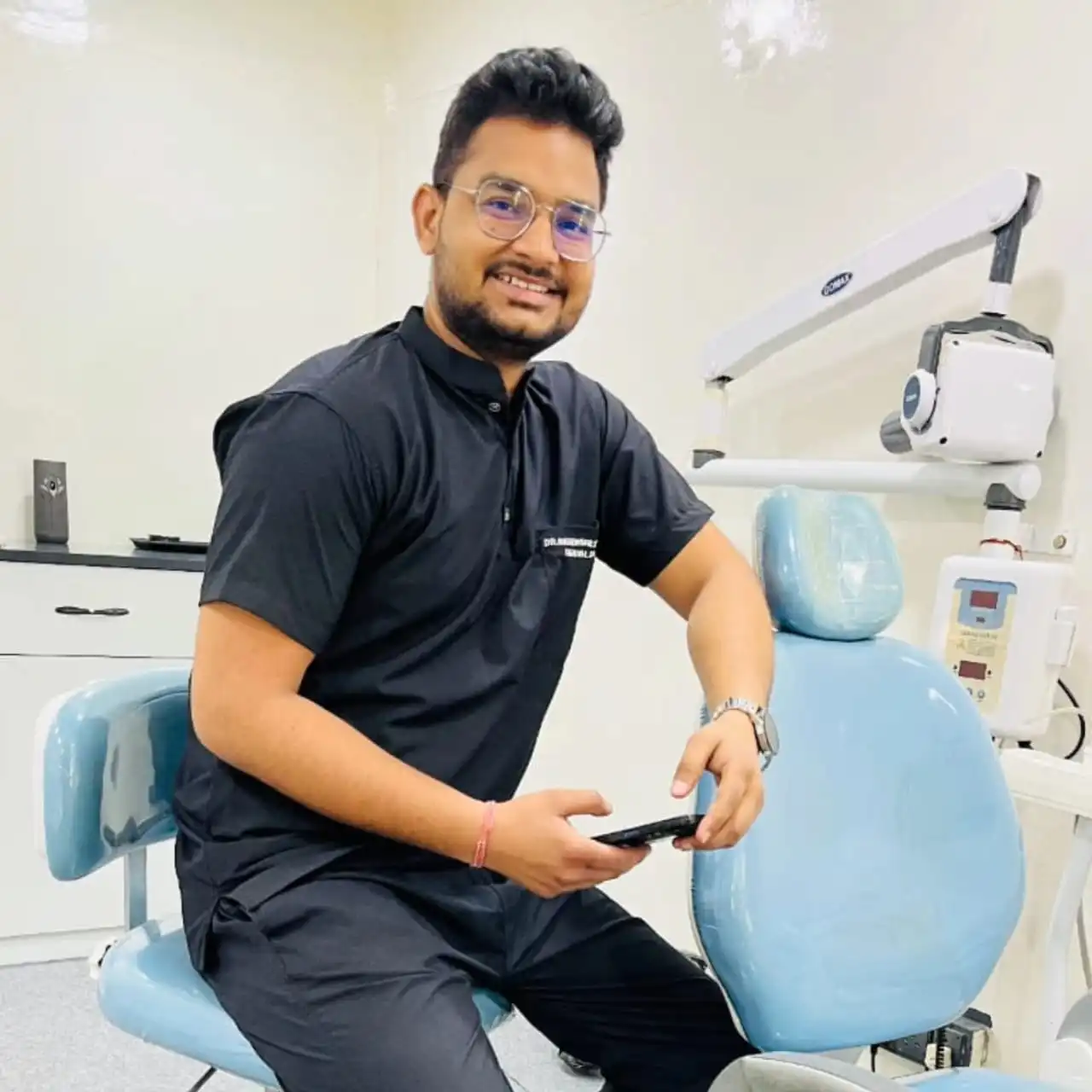 About Dental Clinic & Implant Centre